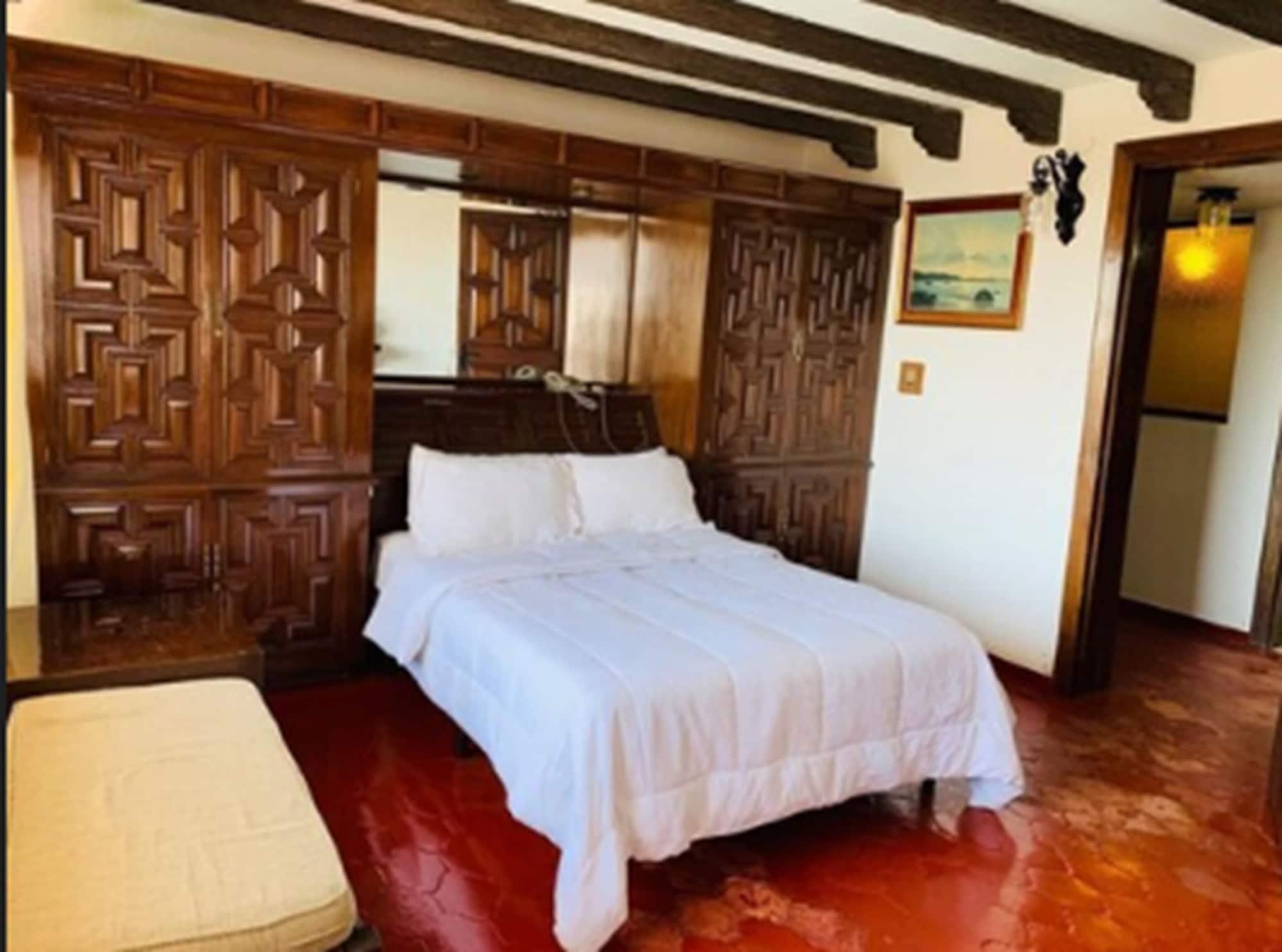 Hotel La Ermita 4*