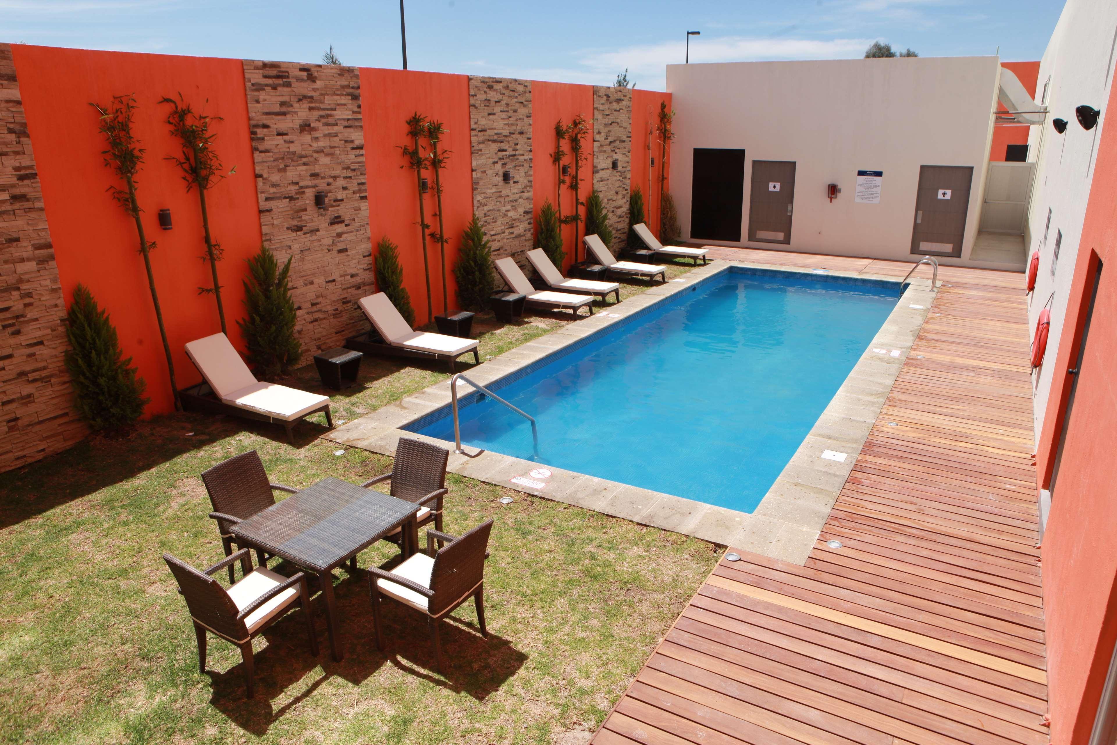 Hampton & By Hilton Aeropuerto Hotel 3*