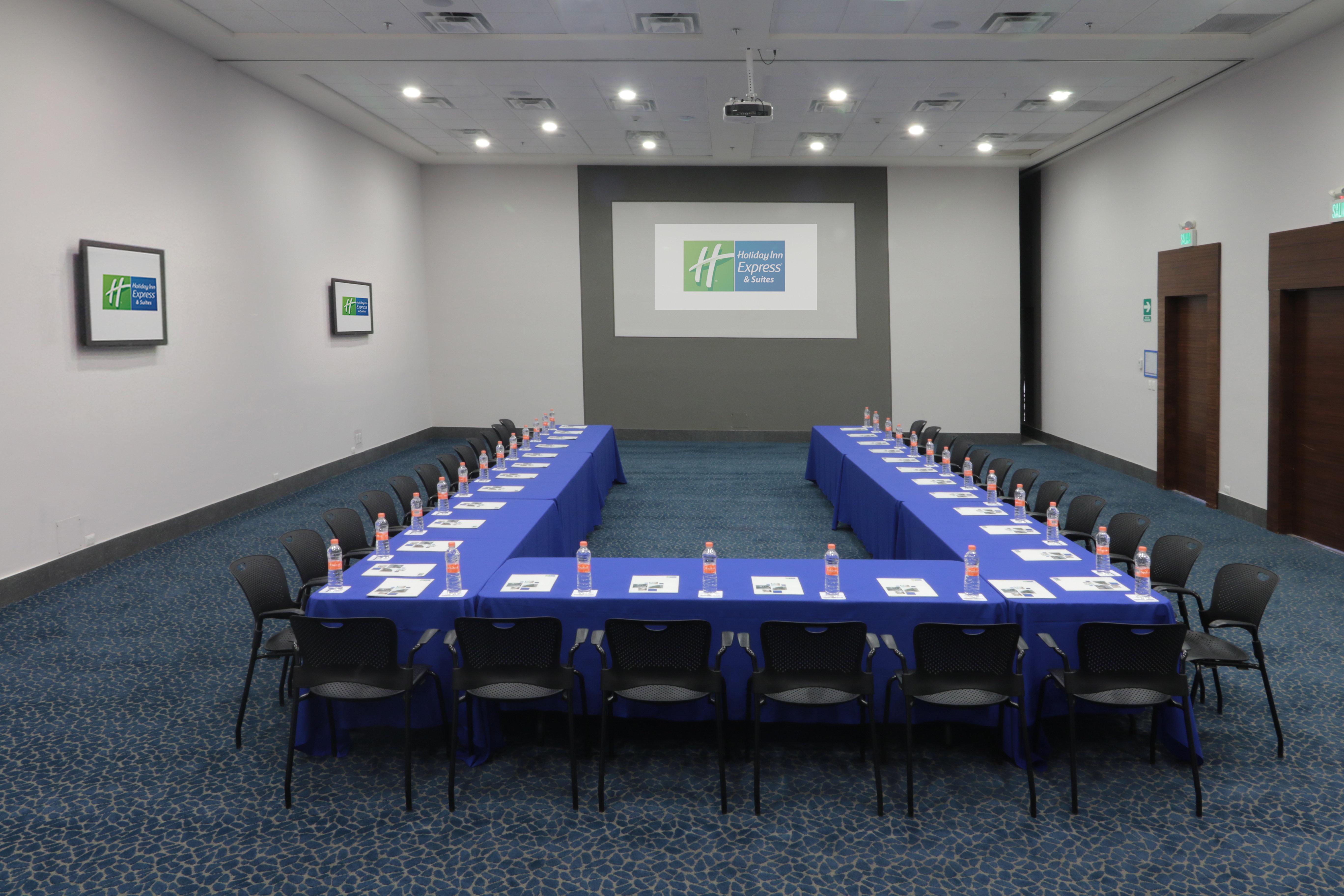 Hotel Express & By Ihg 3*