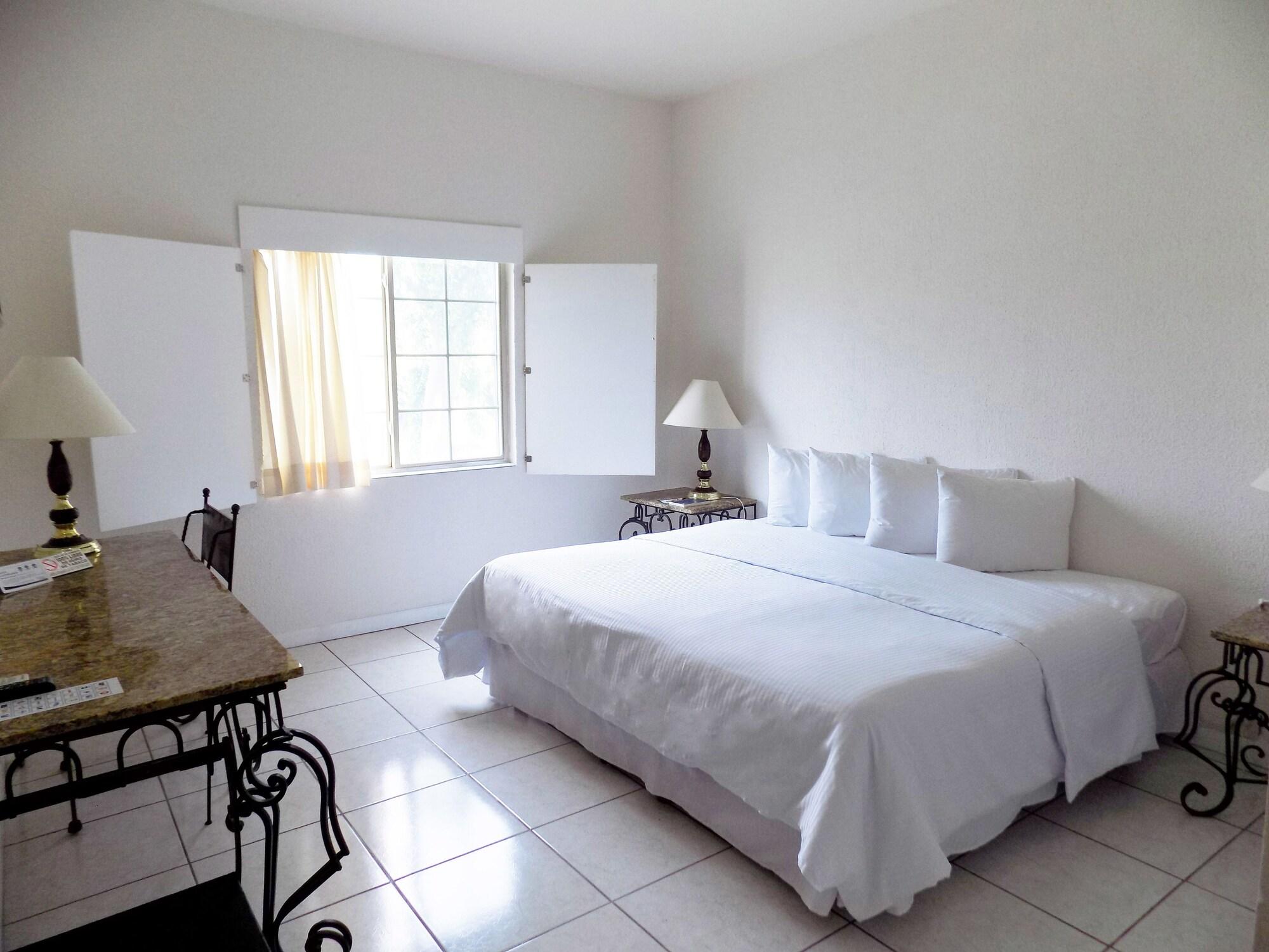 Hotel Palomas Express Tepic