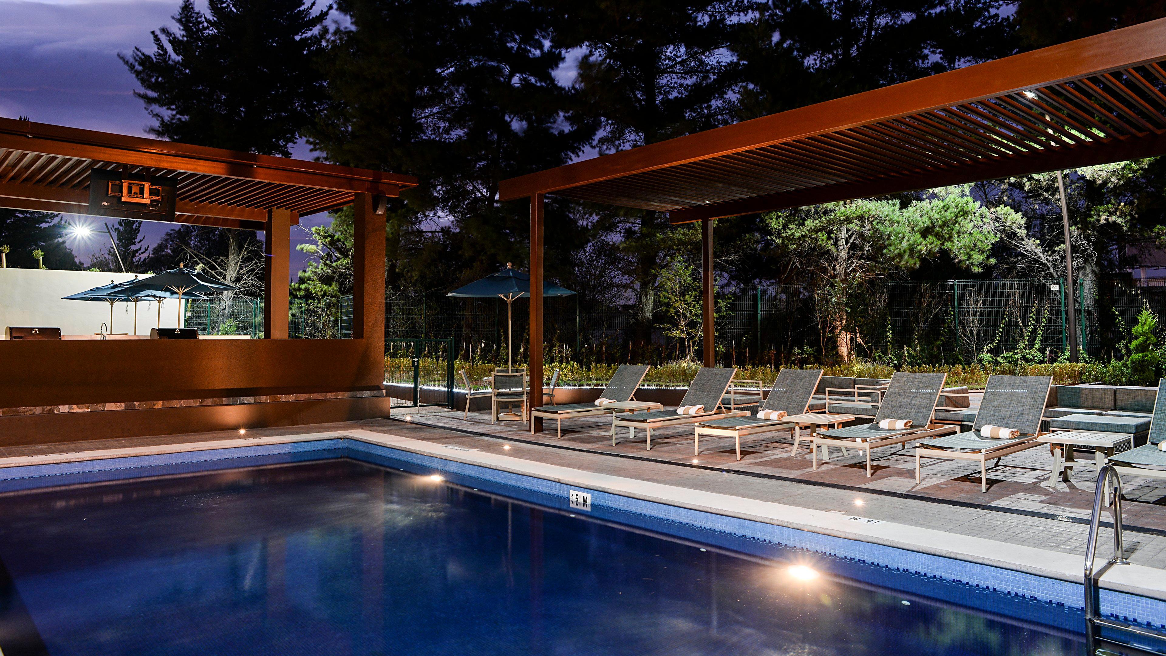 Staybridge By Ihg Hotel 4*