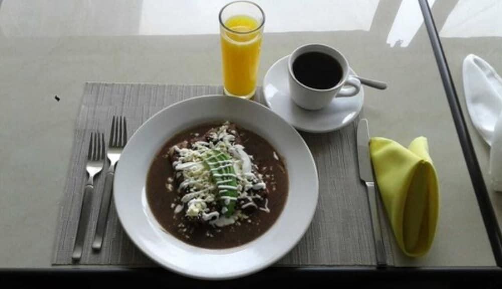 Margaritas Plaza Cristal 4* Xalapa