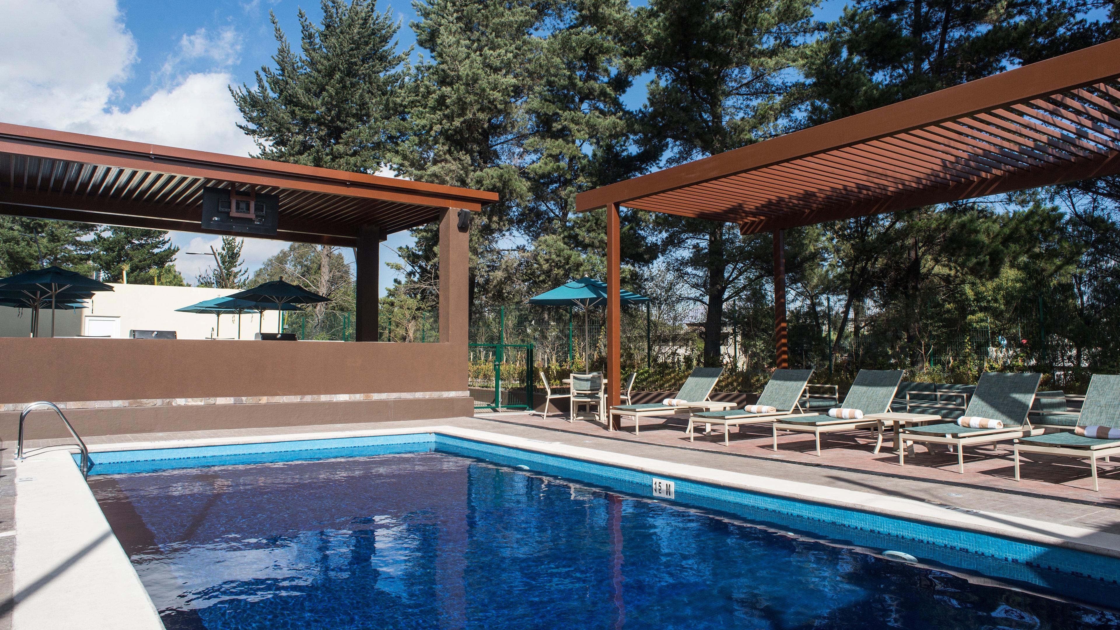 Staybridge By Ihg Hotel