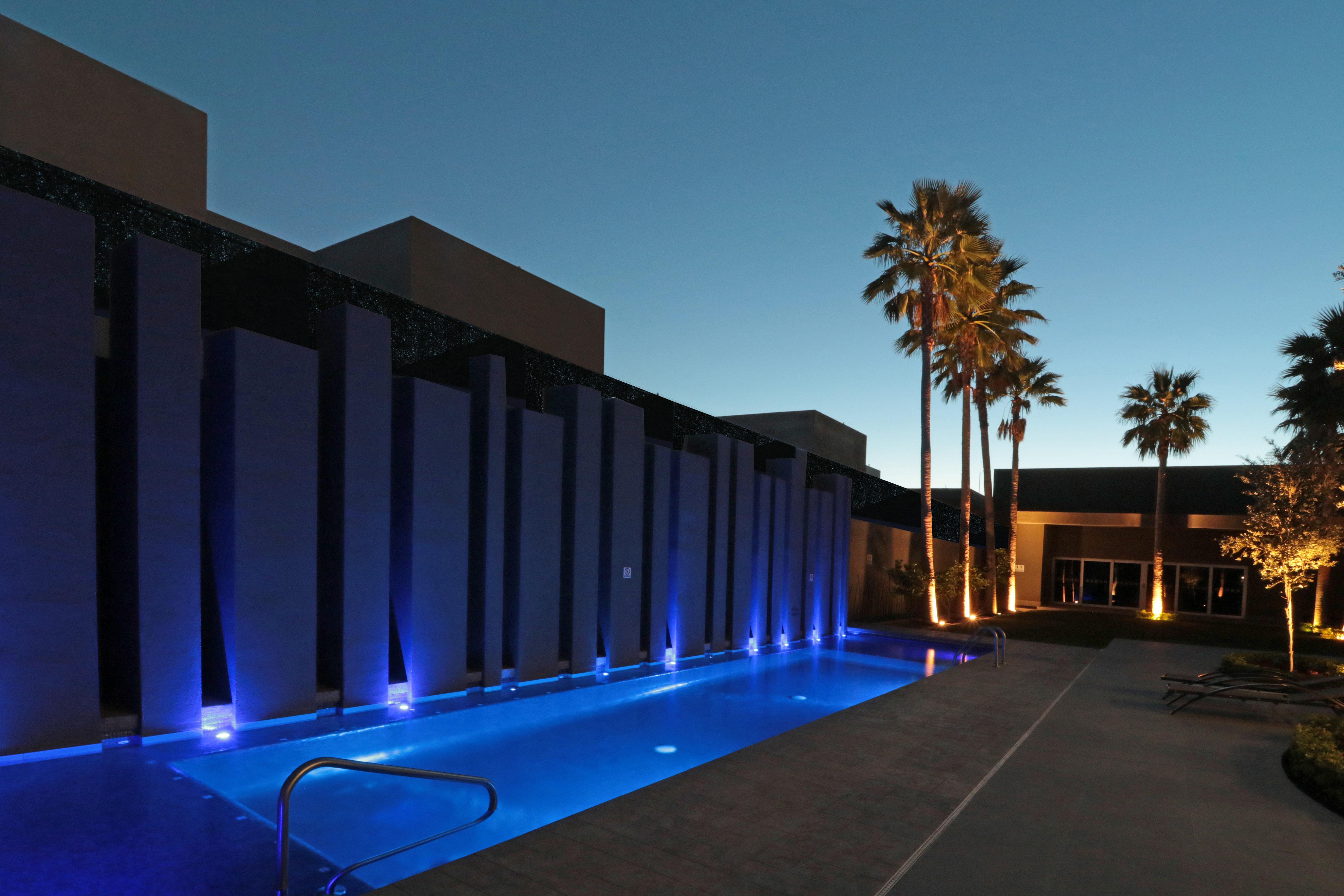 Express & By Ihg Hotel