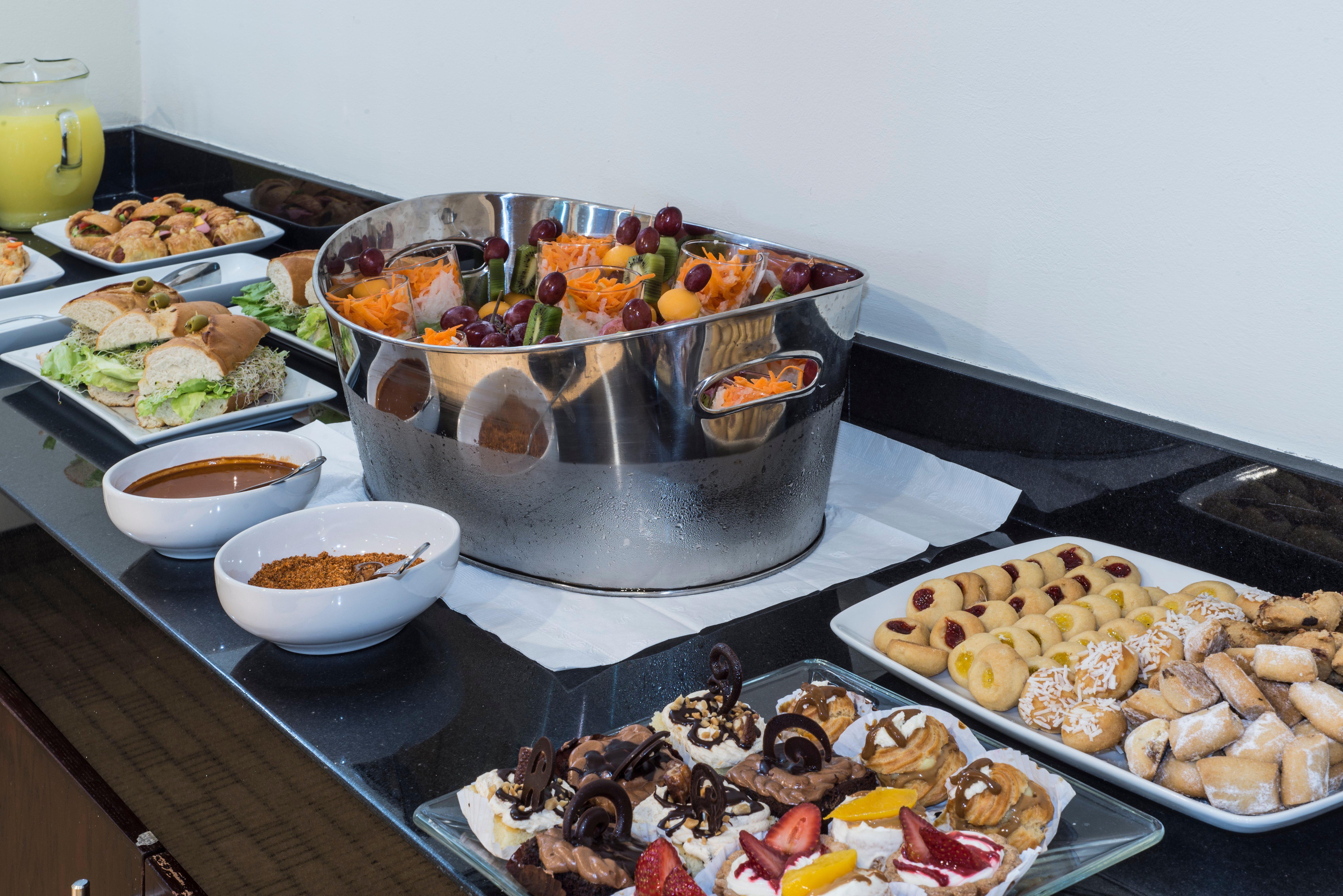 Express By Ihg Hotel 3*