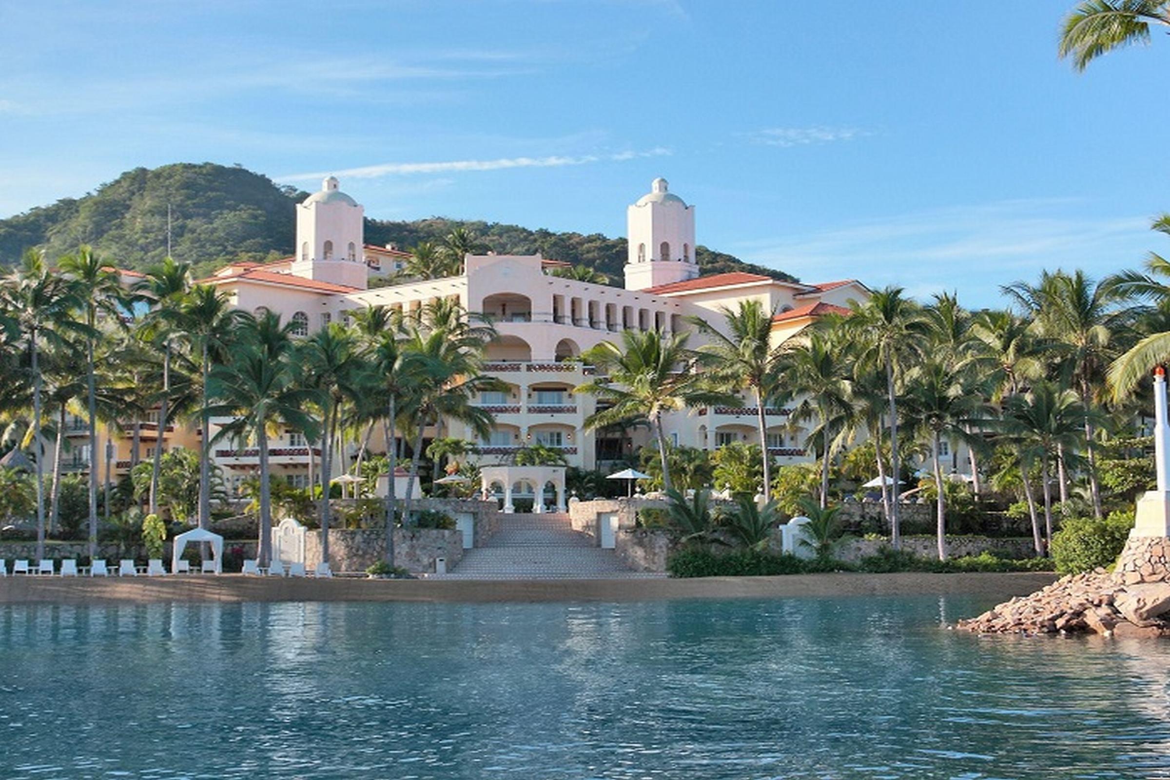Grand Isla Navidad Golf & With Marina 5*