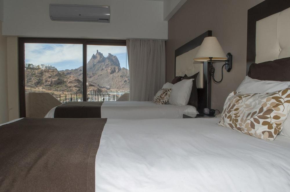 Marinaterra & Hotel