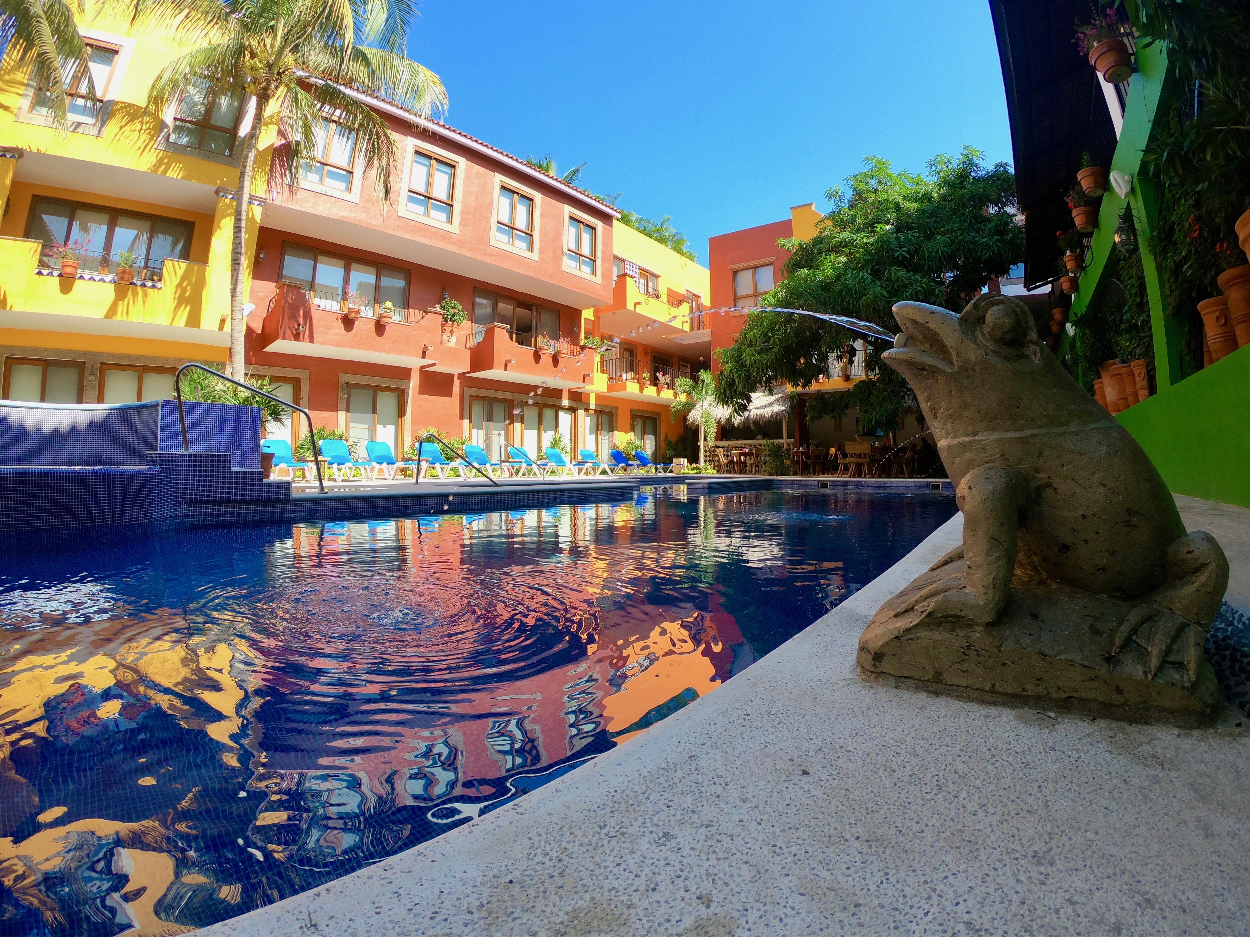 Hotel Casa Loteria: Colorful Family Retreat With Pool In Pueblito Sayulita