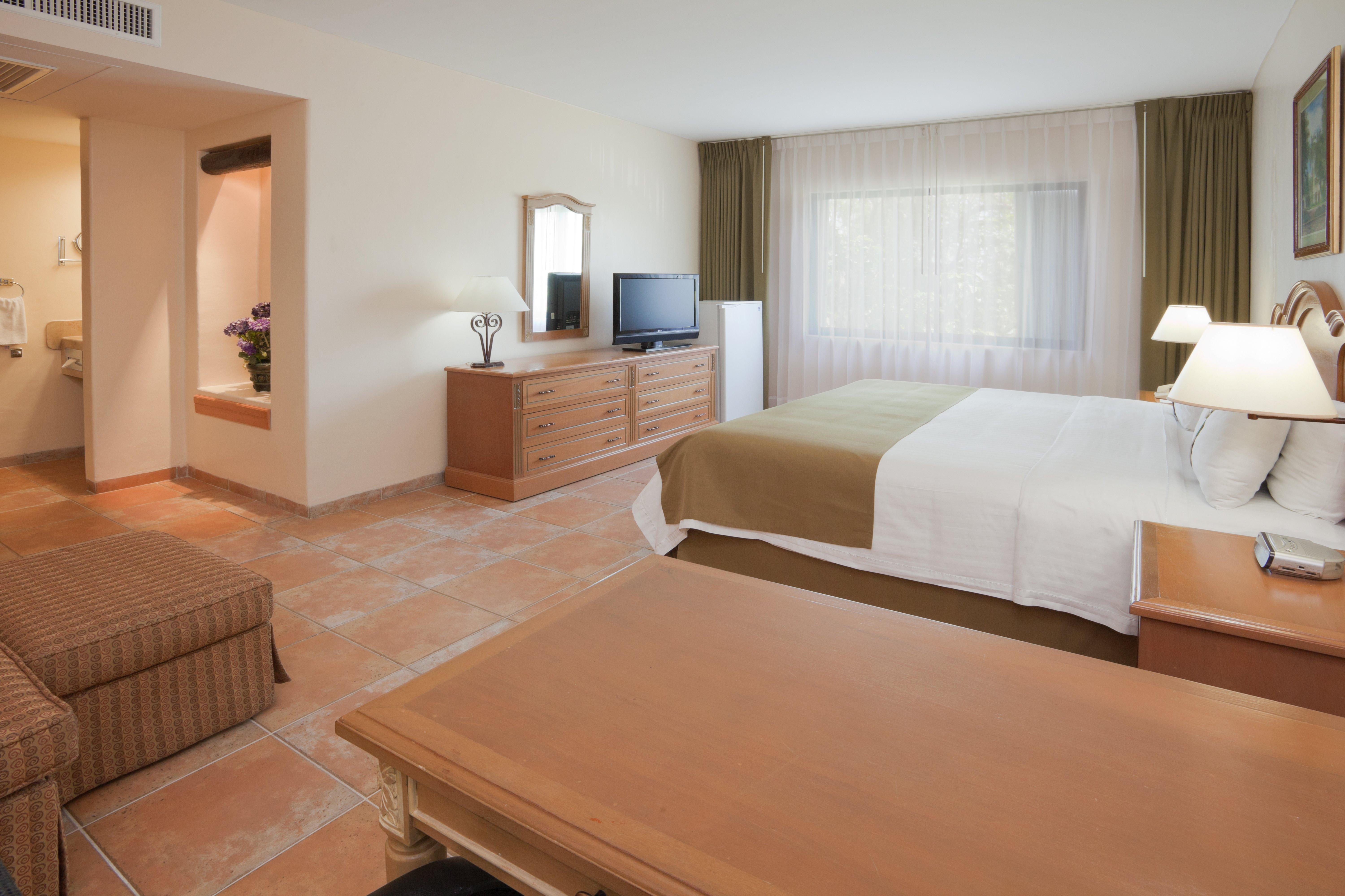 By Ihg Hotel Ciudad del Carmen