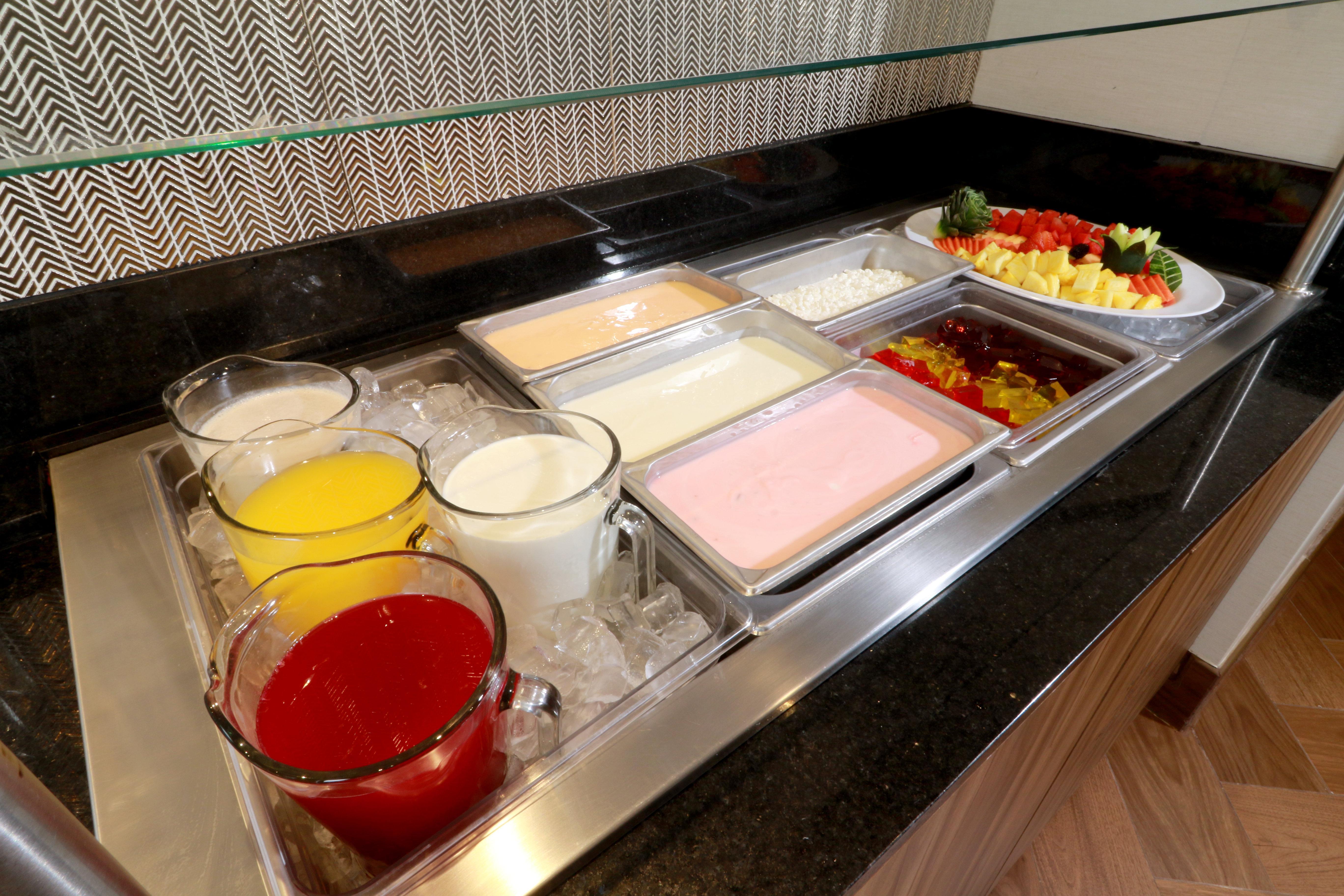 & - Monterrey Zona Airport By Ihg Hotel 5*