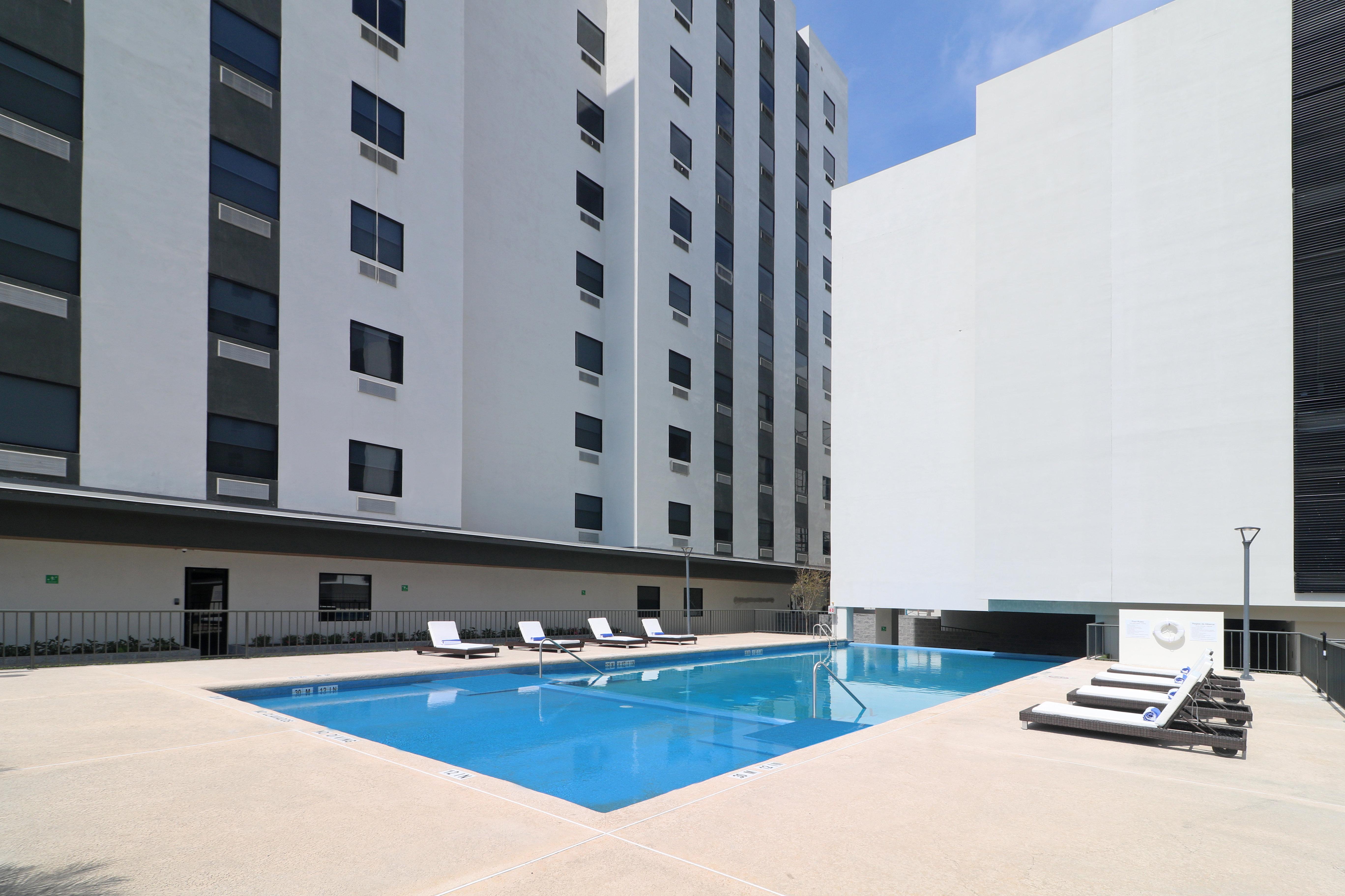 & - Monterrey Zona Airport By Ihg 5* Apodaca