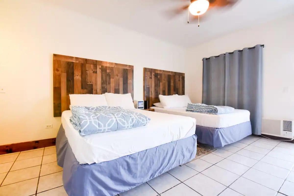 Habitacion Doble Playa Bonita-calle 13-bar. Wow 3*