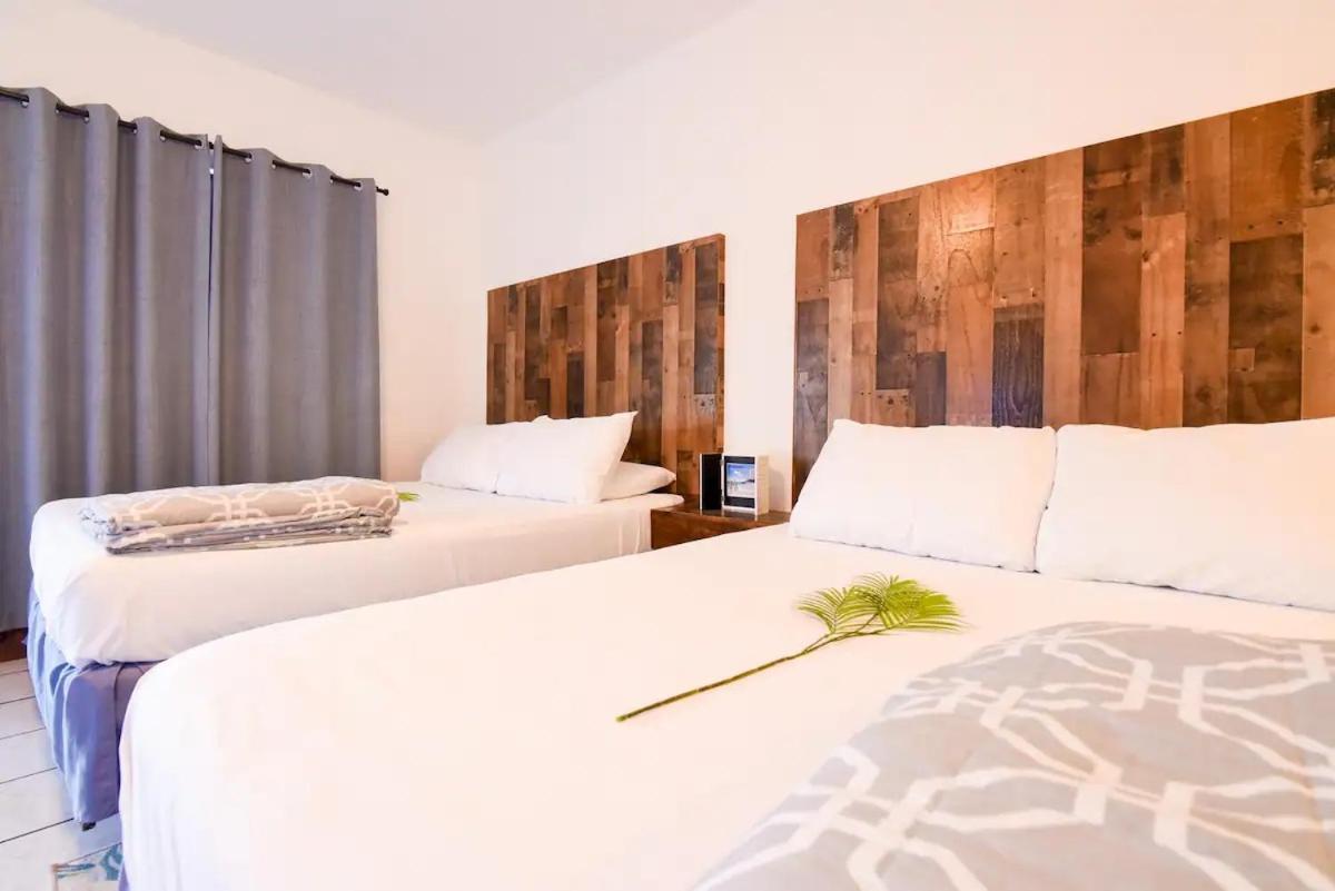 Habitacion Doble Playa Bonita-calle 13-bar. Wow 3*