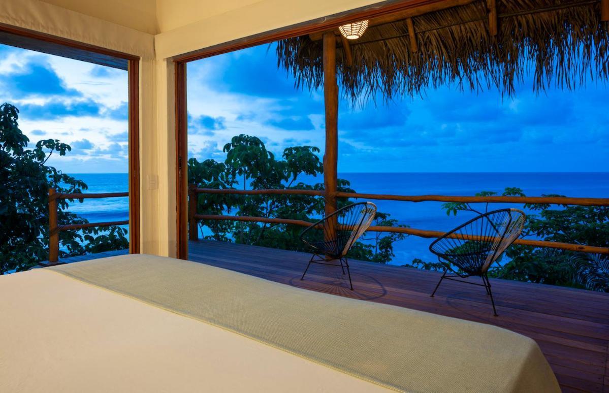 Punta Monterrey Hotel
