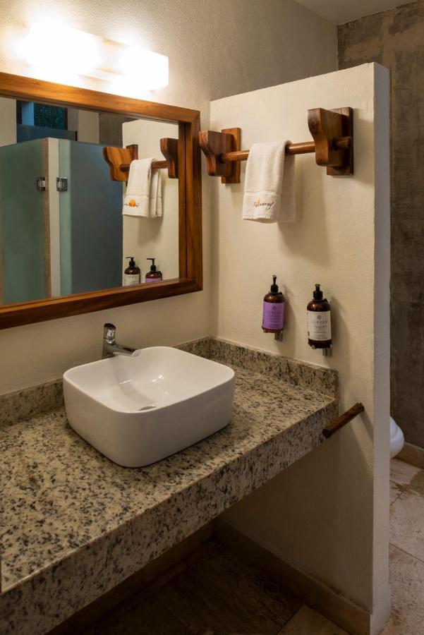 Punta Monterrey Hotel