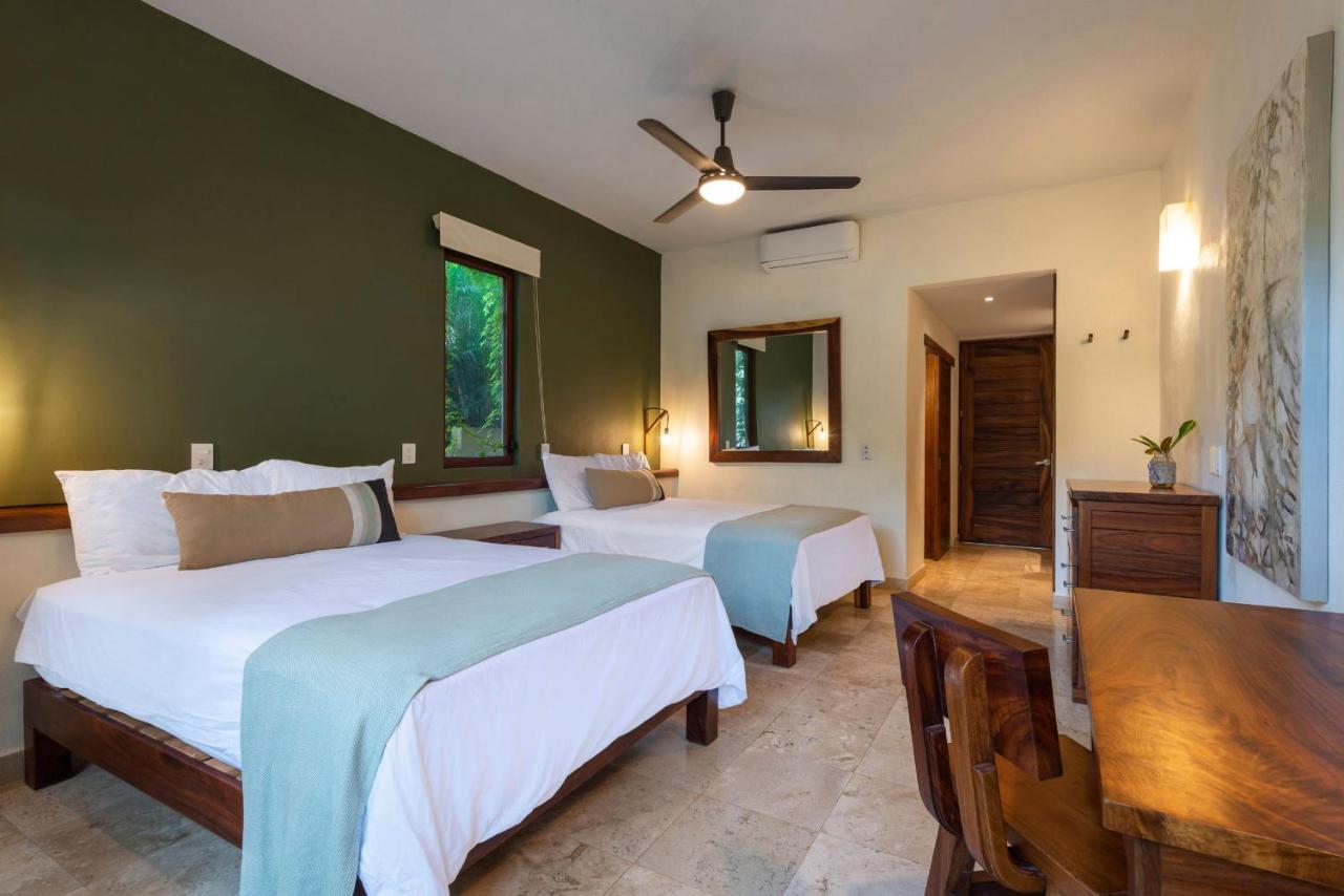 Punta Monterrey Hotel
