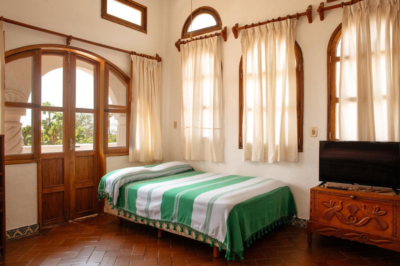 Tabachin Del Puerto Hostel *