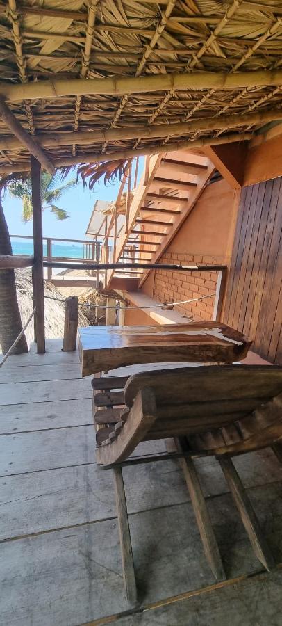 Salmastro Hotel
