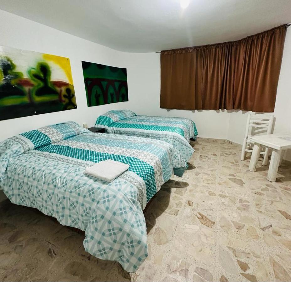 Hotel 12 Orquideas