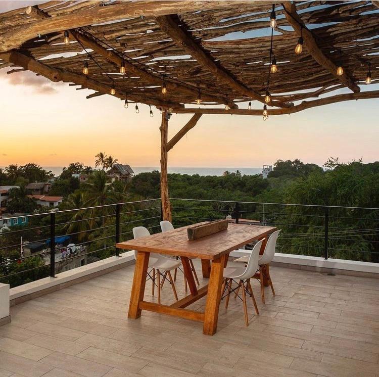 Huge Suite!! King Bed, Air Conditioning, Pool, Fast Wifi - Sol At Casa Calavera Apartment *