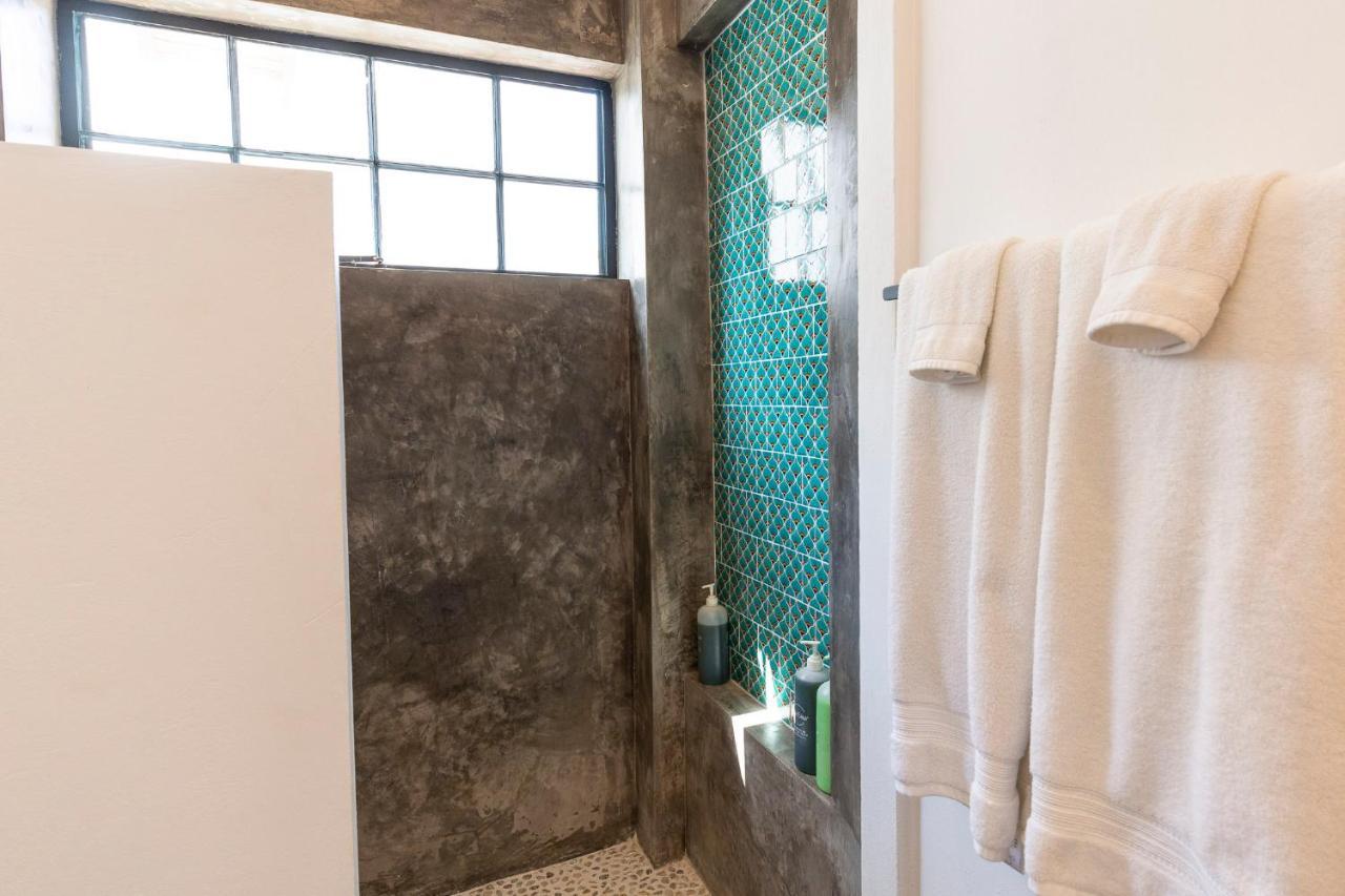 King Bed, Air Conditioning, Pool, Fast Wifi - Luna At Casa Calavera