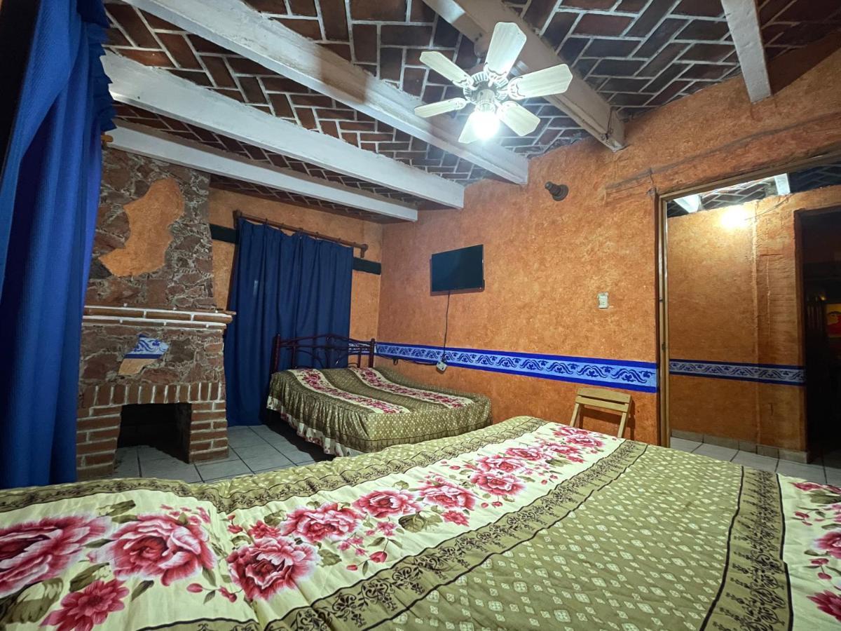 Hotel Siete Nogales Con Bano Compartido Tecozautla