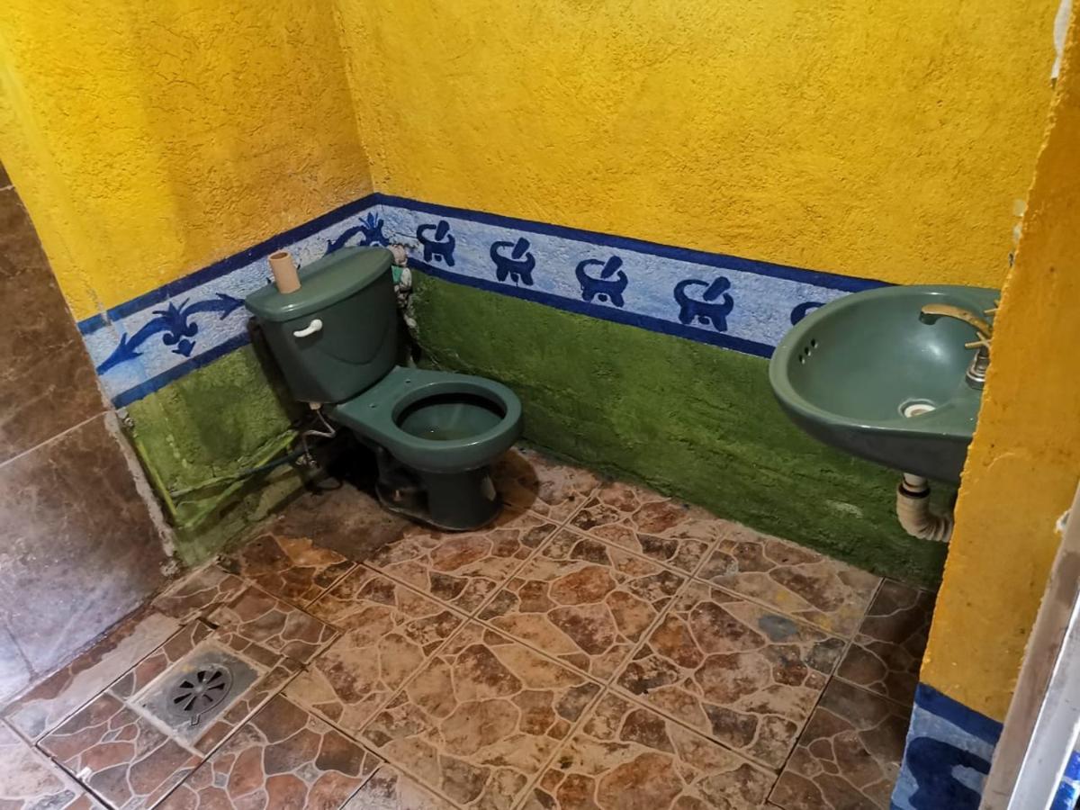 Siete Nogales Con Bano Compartido Hotel Tecozautla