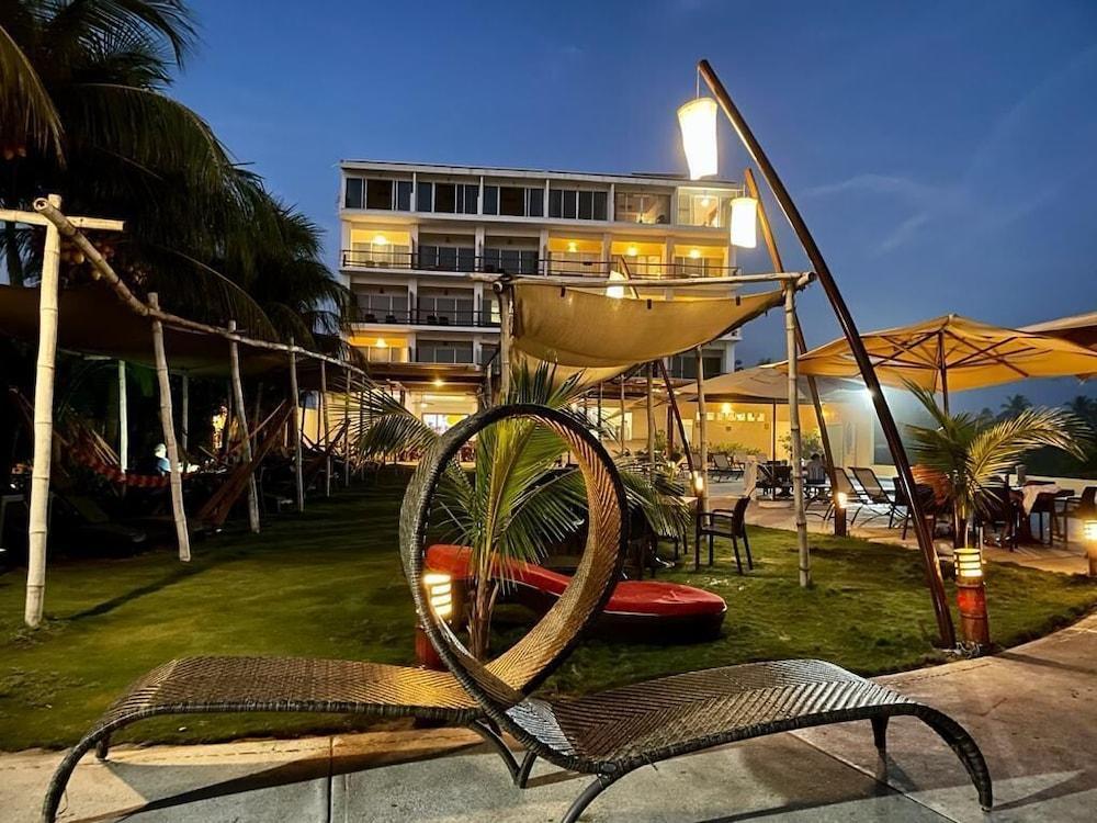 Mishol Hotel & Beach Club