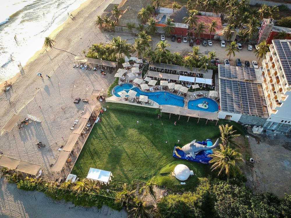 Mishol Hotel & Beach Club