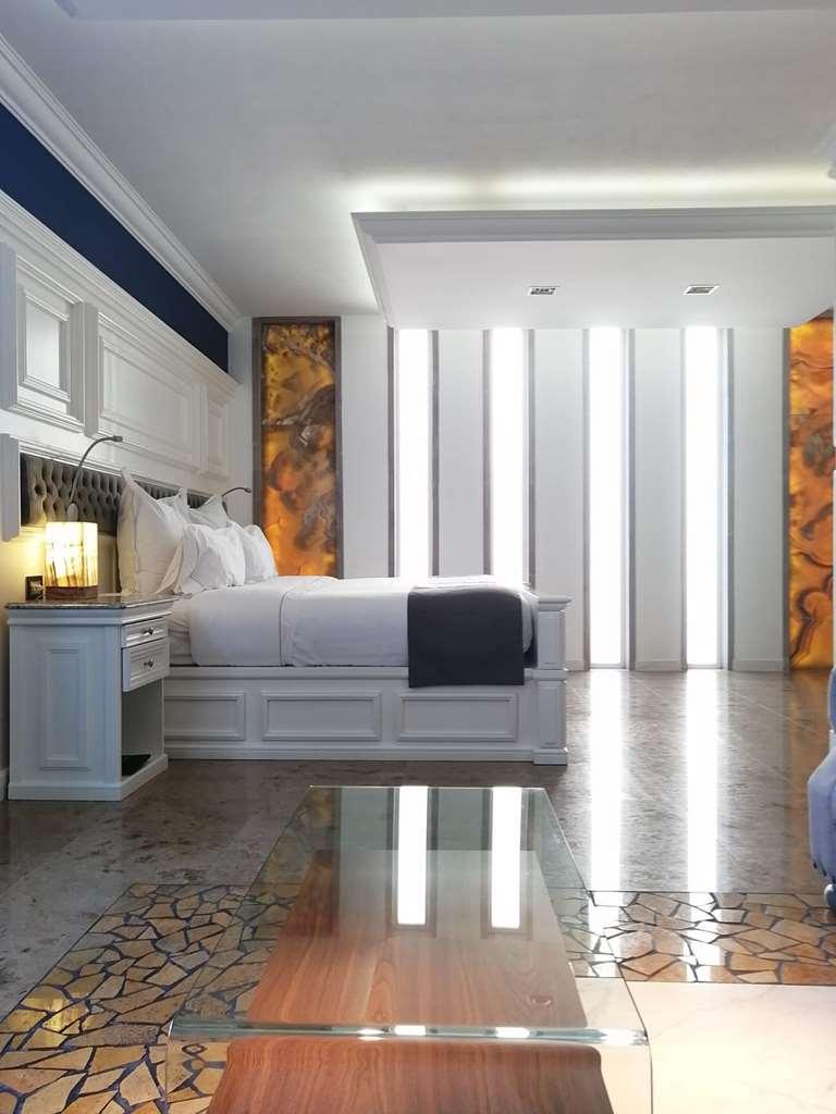Hotel & Mansion Solis By Hotsson
