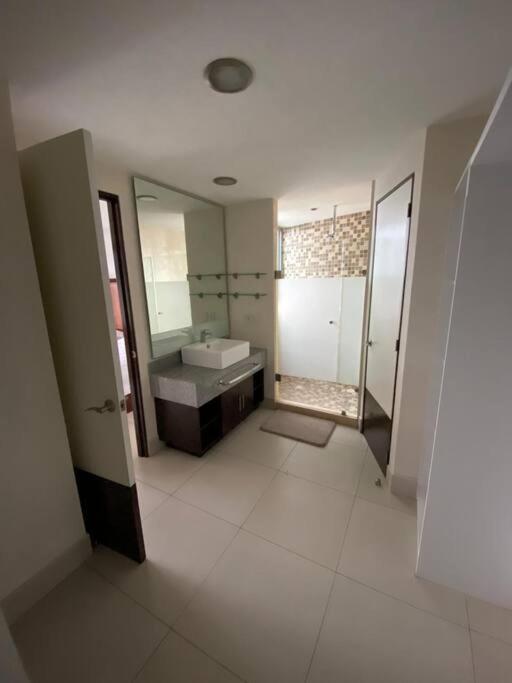 Hermoso Departamento De Lujo En A Pie De Playa En Ponto Horizonte Manzanillo. Hasta 8 Personas, De Lo Mejor De Manzanillo. Hermosa Vista Al Mar Apartment