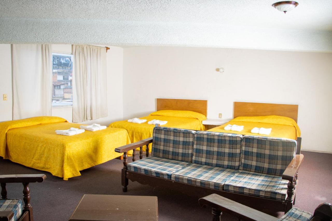 Hotel Michoacan *