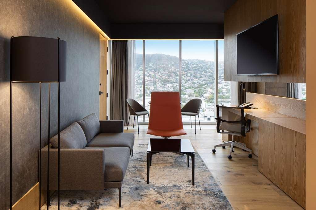 Hotel Galeria Plaza Monterrey