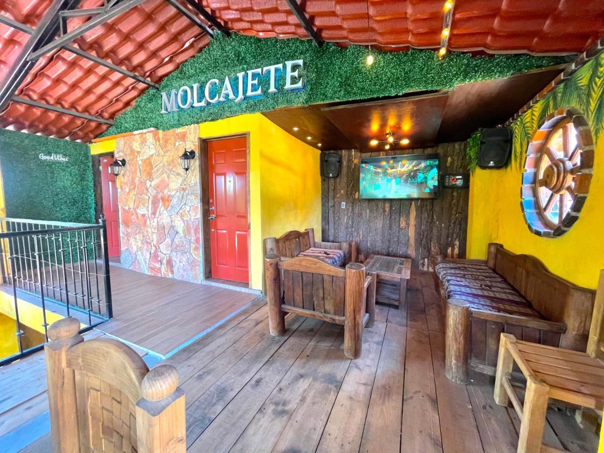Siete Nogales Con Bano Compartido