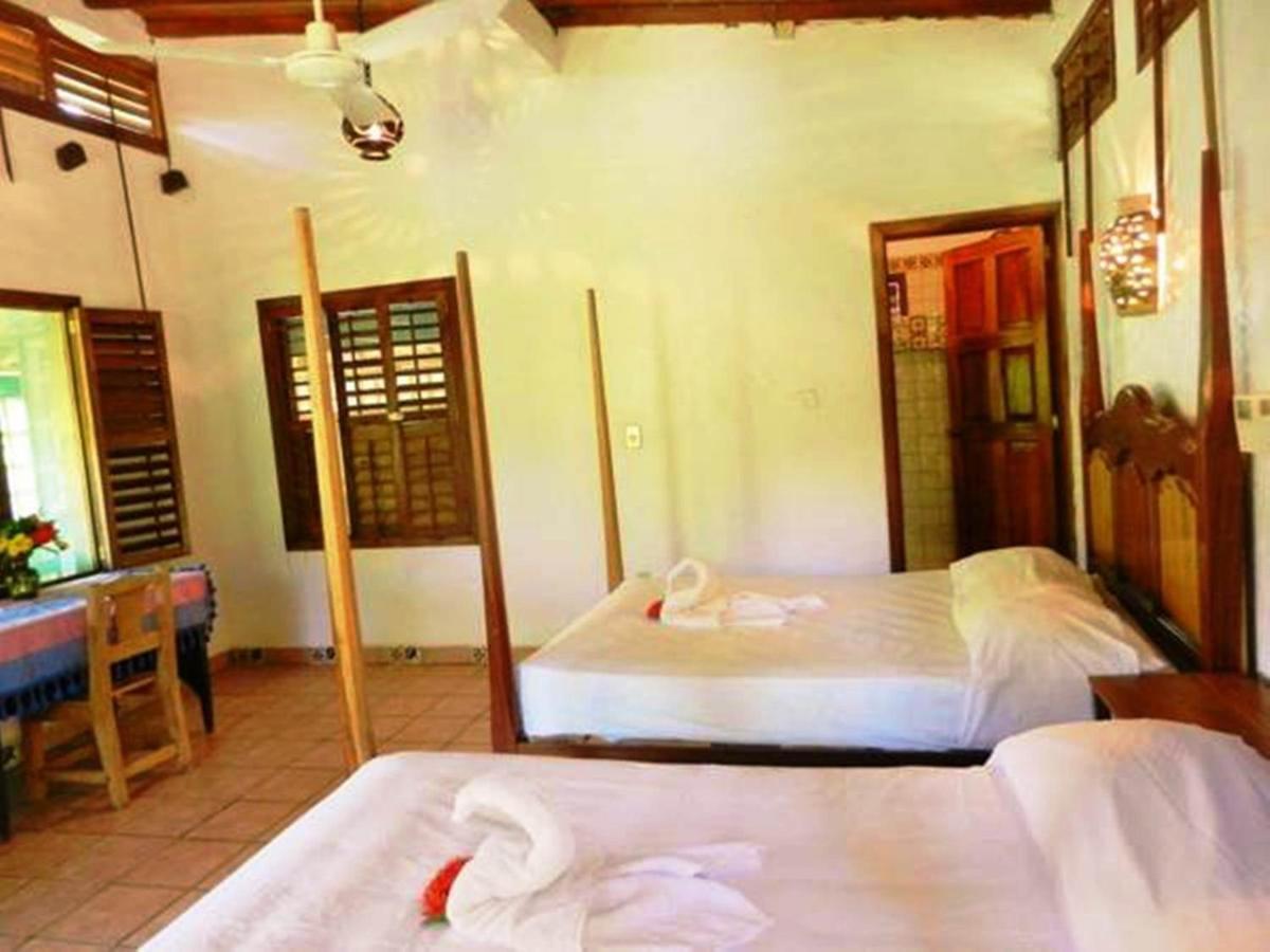 La Buena Vista Inn Puerto Angel
