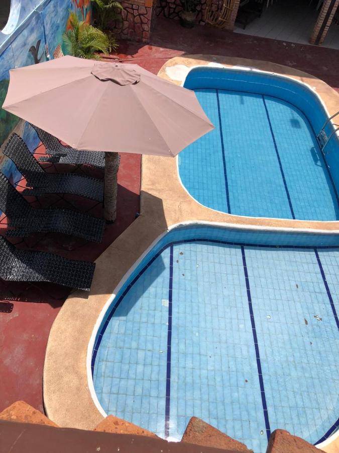Flamingos Hotel 2*