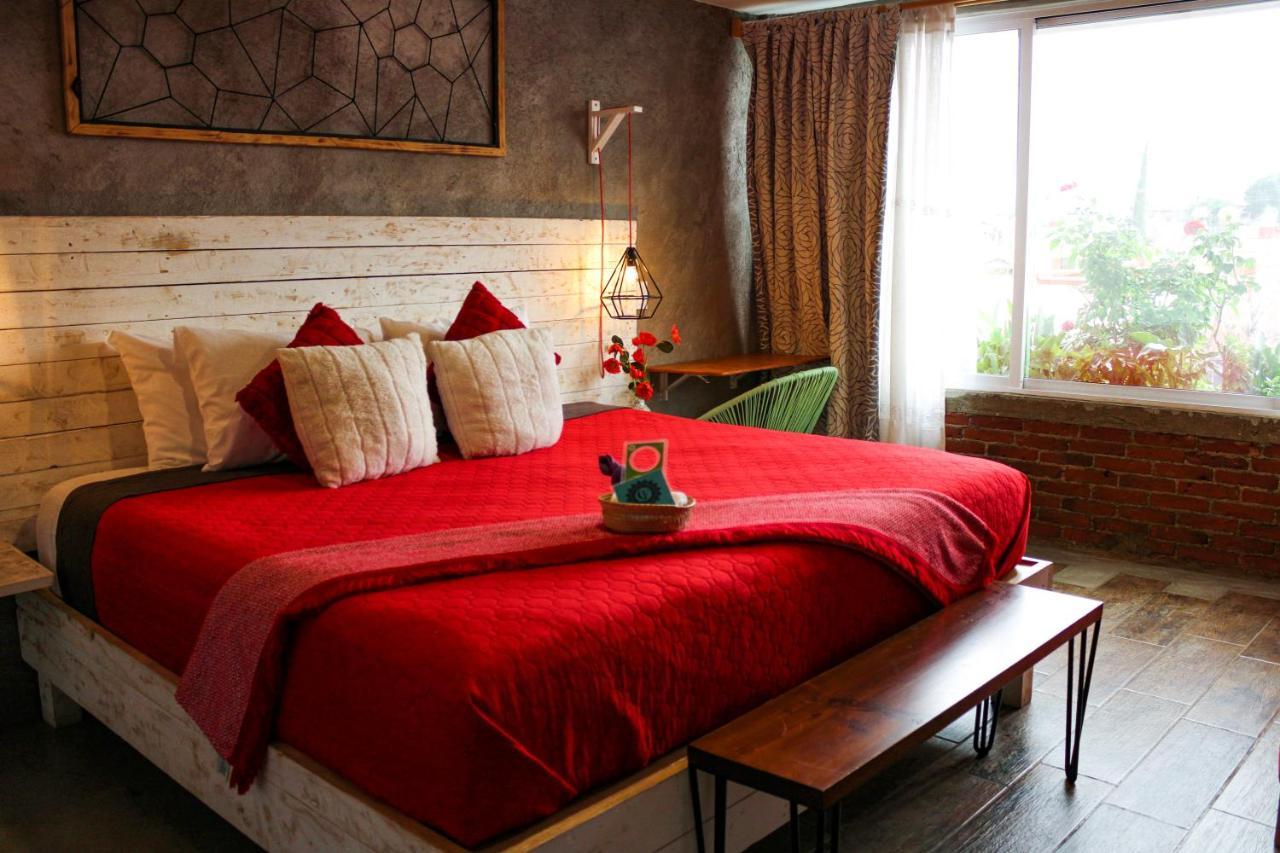 Casa Flora Handmade Hotel *