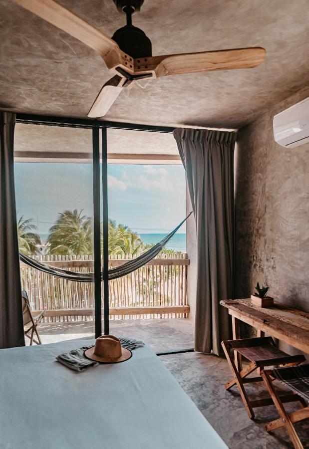 Dos Mares Barefoot Hotel *