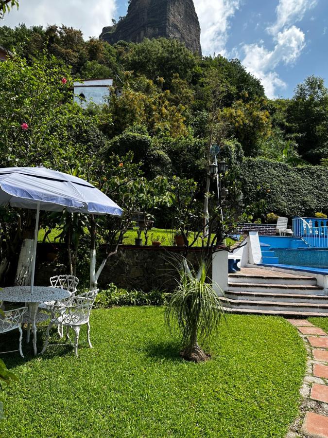 Andrea Hotel *