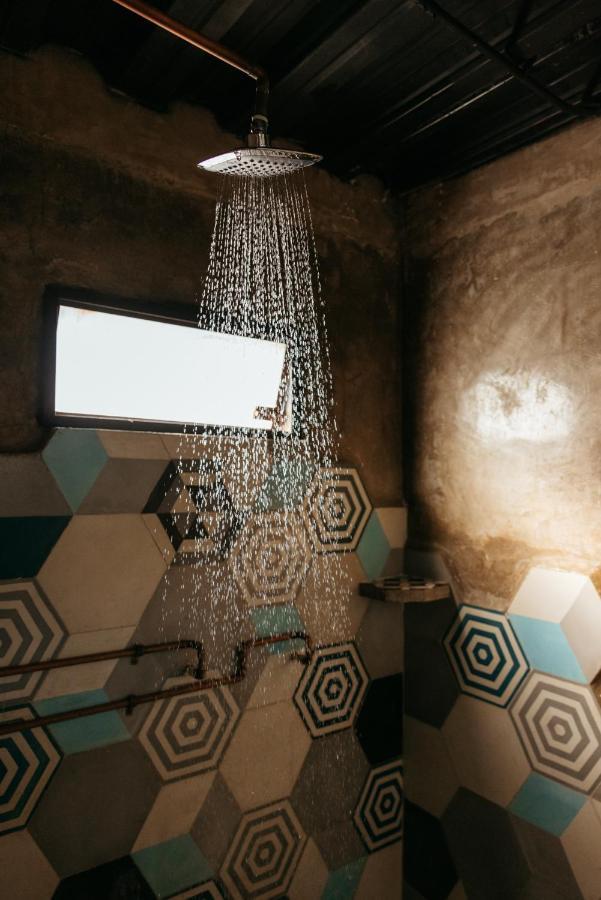Hotel Amantes 3*