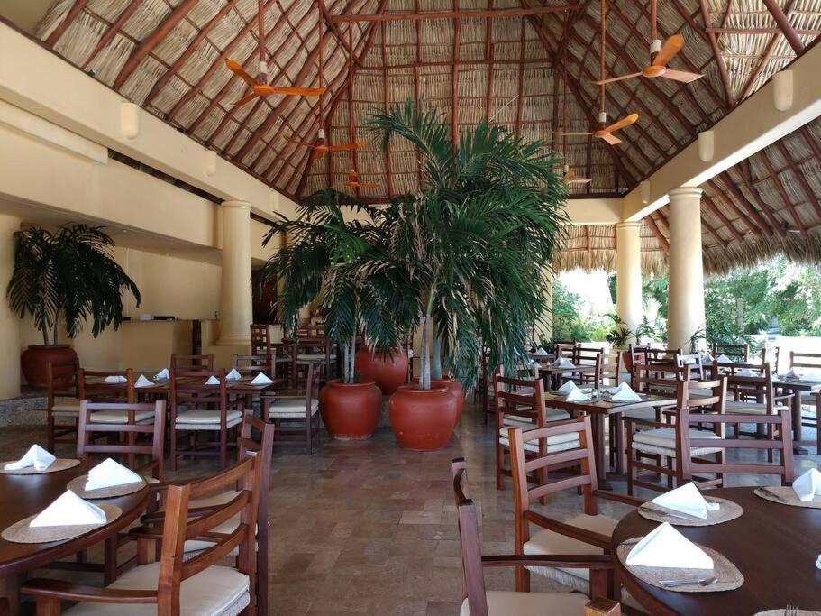Ixtapa Zihuatanejo Alegria Y Familia Ixtapa (Guerrero)