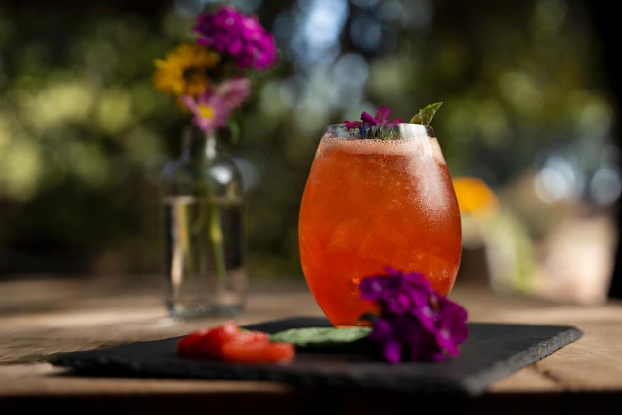 Banyan Tree Veya, - A Wellbeing & Wine Hotel 5*