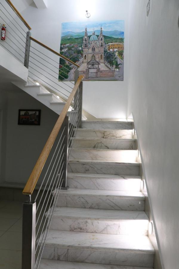 Casa En El Centro Con Terraza Y Mirador