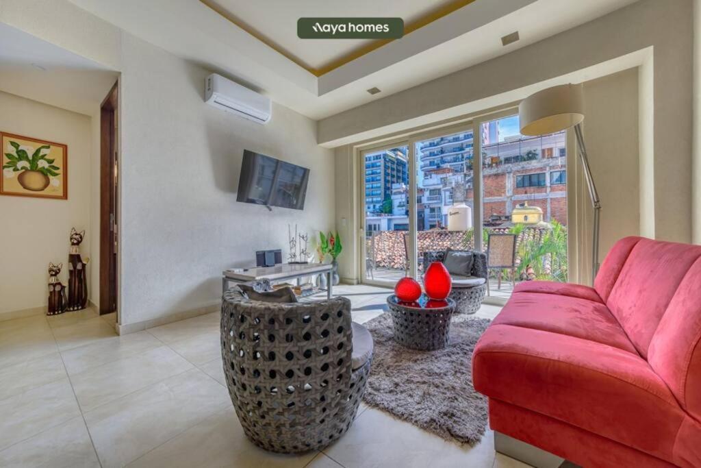 Apartment Chic W/rooftop Pool - Ocean View - King Bed Puerto Vallarta
