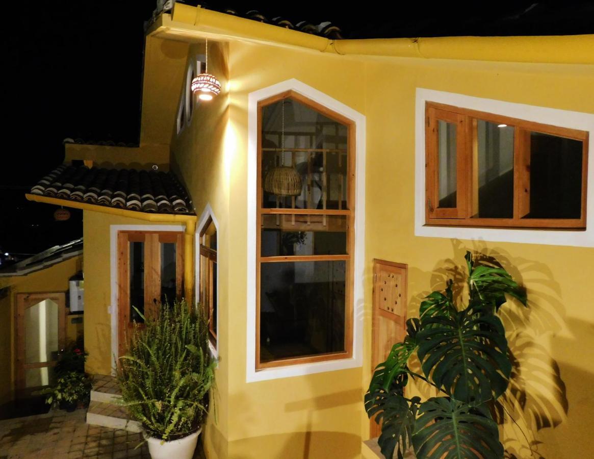 La Casa De Aves - Architect's House/ Amazing View & Garden * San Cristobal de las Casas