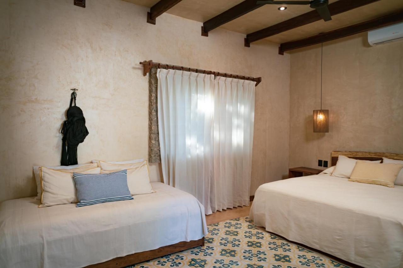 Mero Mero Hotel