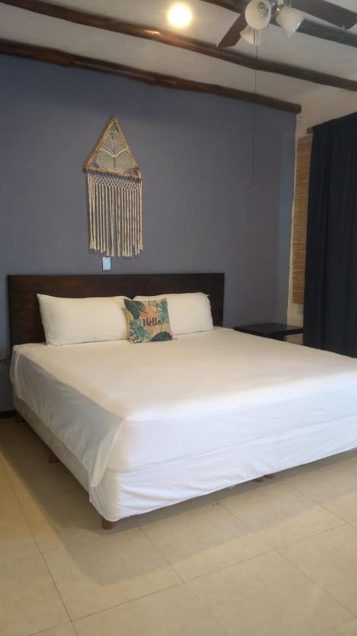 Arenas Hotel *