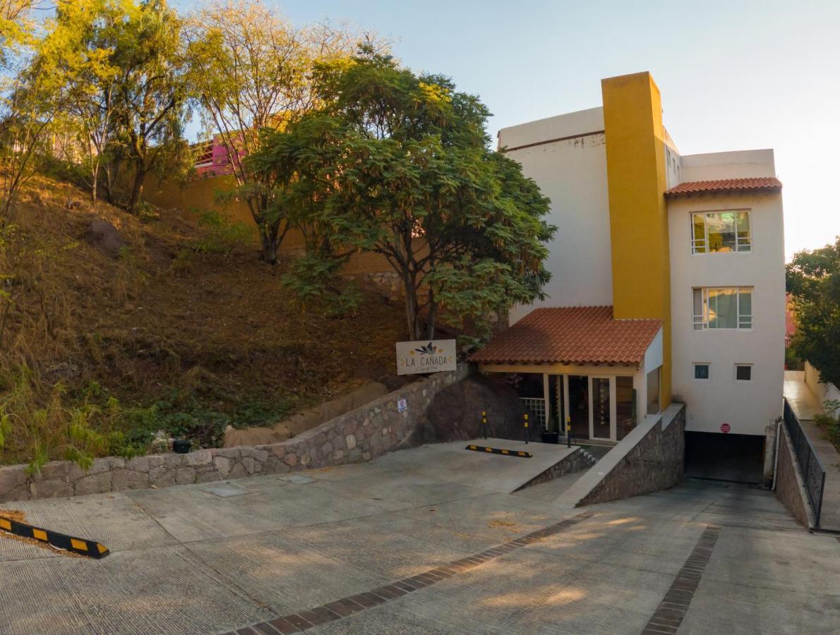 Inn La Canada