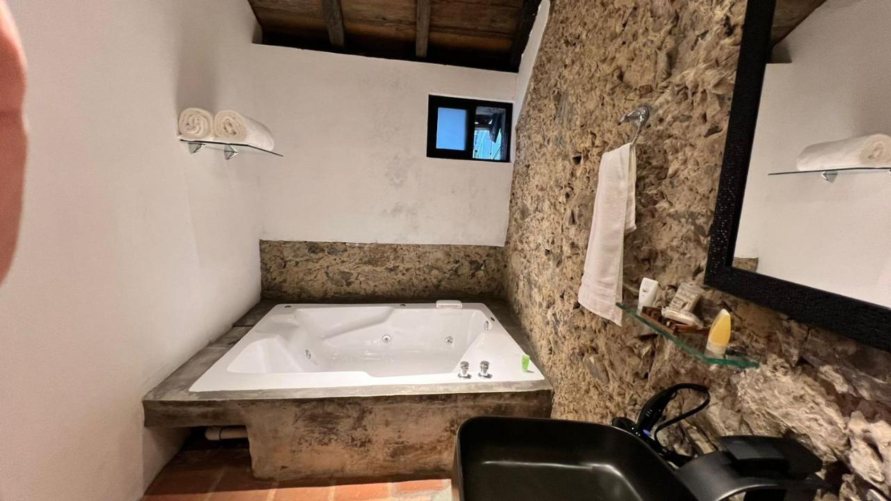 Hotel La Pena Boutique & 4*