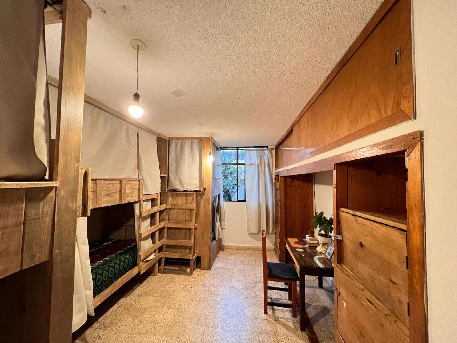 13 Cielos & Coworking Hostel